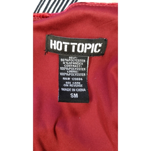 Velvet red black hook and eye dress - Picture 6 of 6